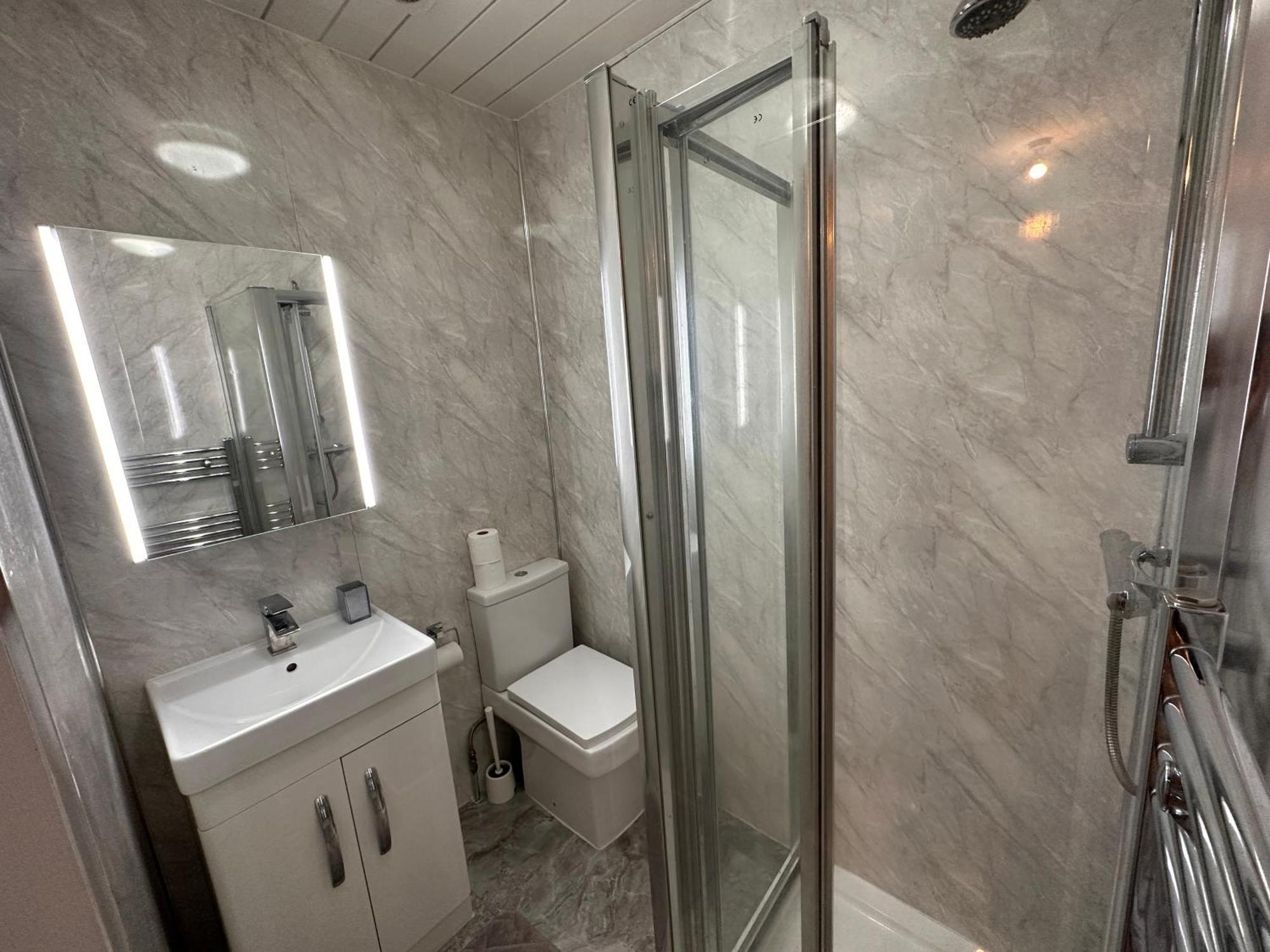 5 Bed 5 Bath / Brick Lane E1 Londra